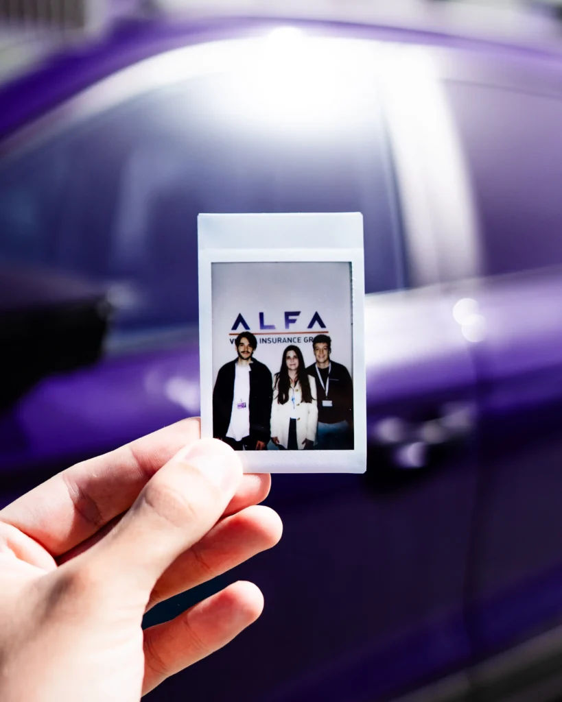 Alfa biztosító - polaroid